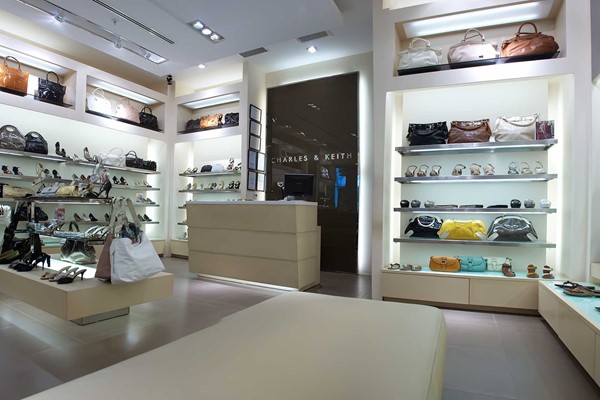 CHARLES & KEITH
